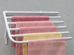 Five-arm wall rack 